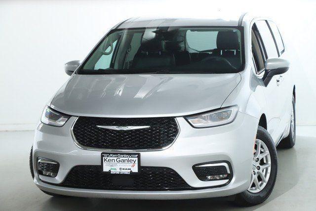 used 2023 Chrysler Pacifica car, priced at $22,191