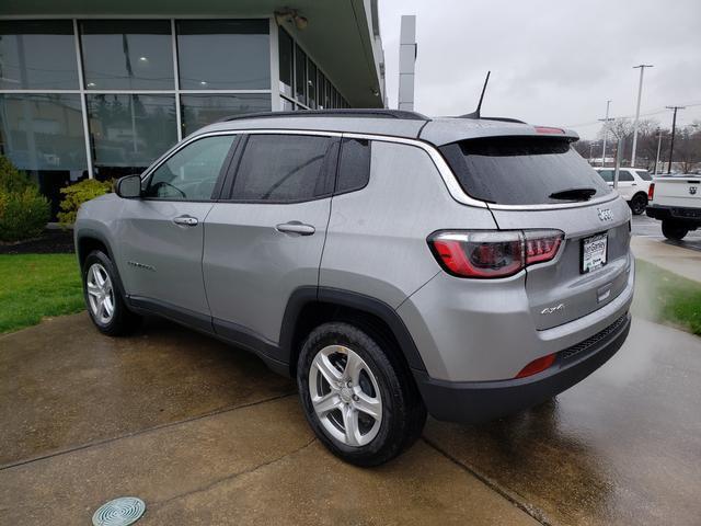 new 2024 Jeep Compass car, priced at $30,557