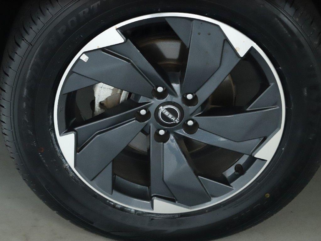 used 2024 Nissan Rogue car, priced at $21,989