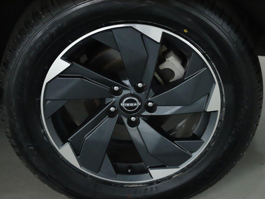 used 2024 Nissan Rogue car, priced at $21,989