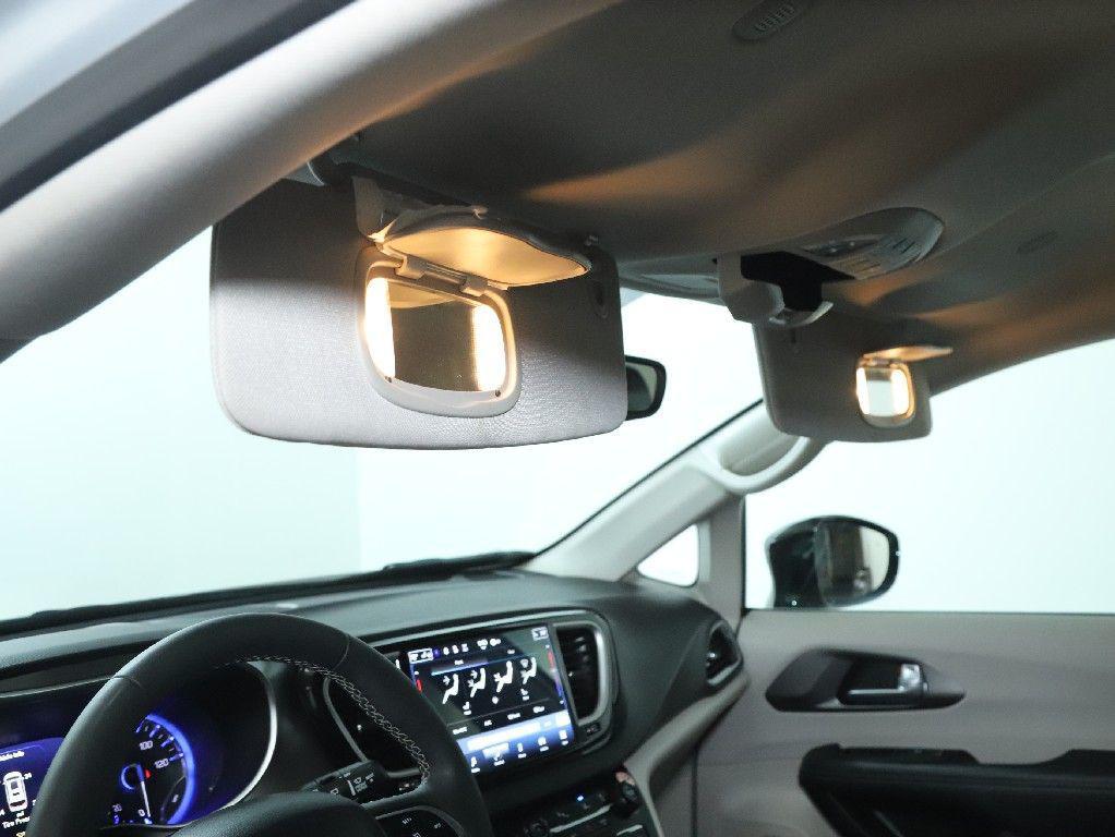 used 2024 Chrysler Pacifica car, priced at $28,294