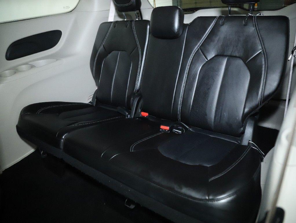 used 2024 Chrysler Pacifica car, priced at $28,294