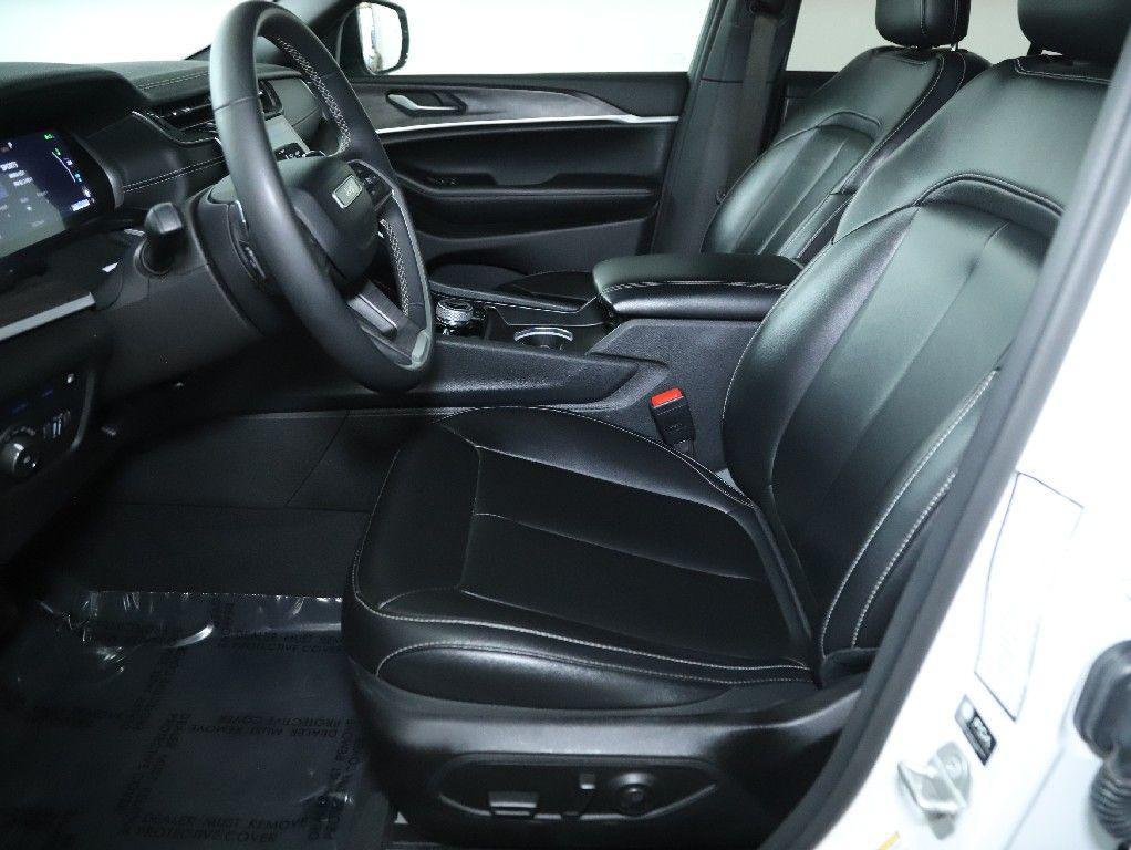 used 2024 Jeep Grand Cherokee 4xe car, priced at $29,373