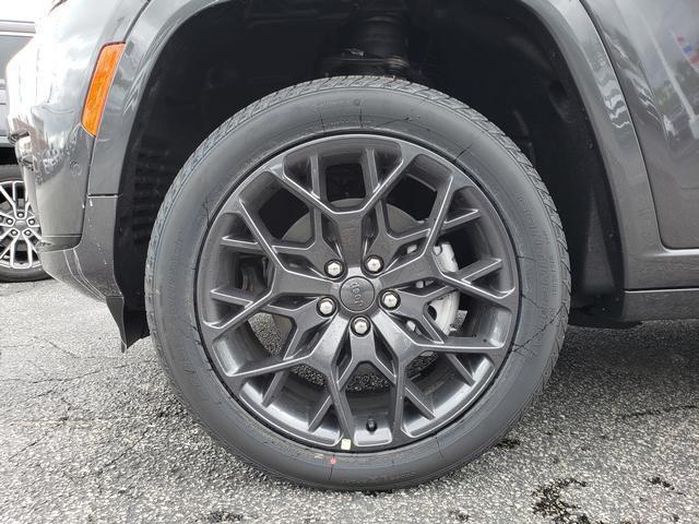 new 2025 Jeep Grand Cherokee L car, priced at $67,625