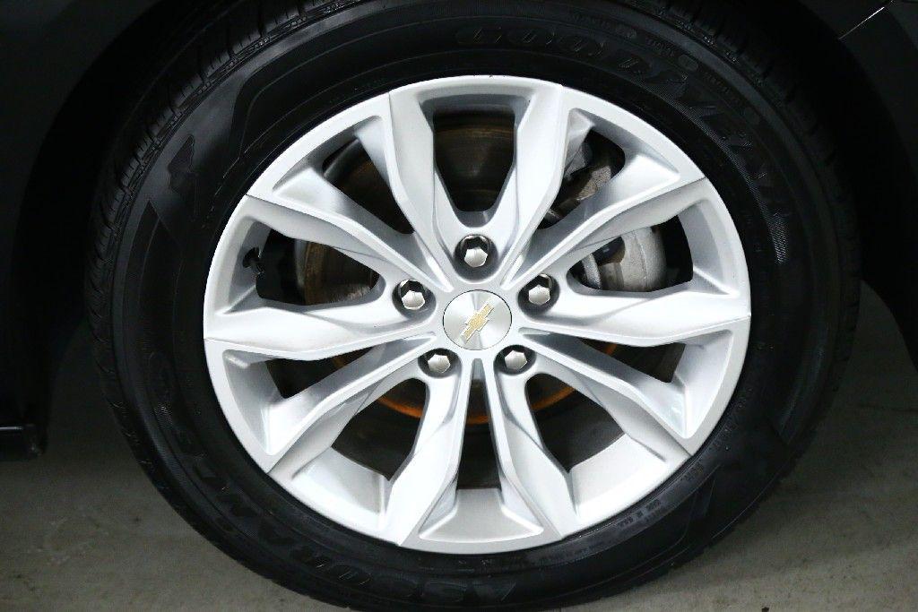 used 2024 Chevrolet Malibu car, priced at $18,989
