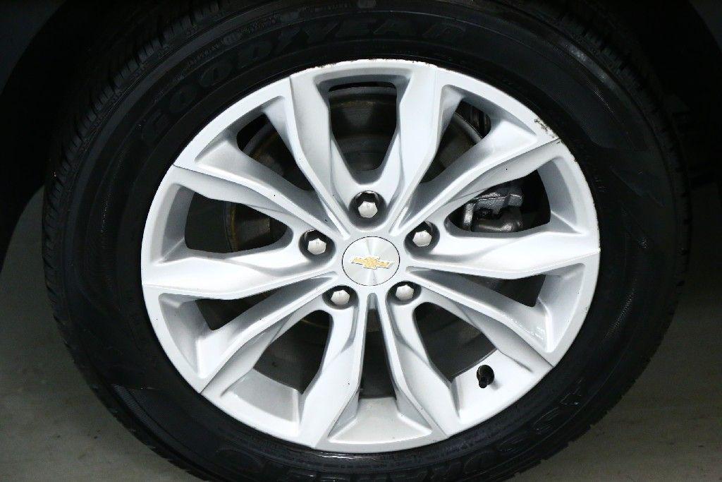 used 2024 Chevrolet Malibu car, priced at $18,989