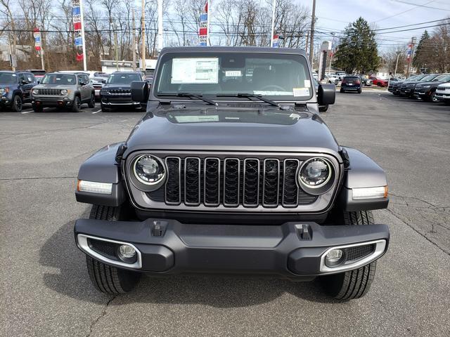 new 2024 Jeep Gladiator car, priced at $46,727