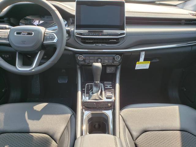 new 2025 Jeep Compass car, priced at $31,760