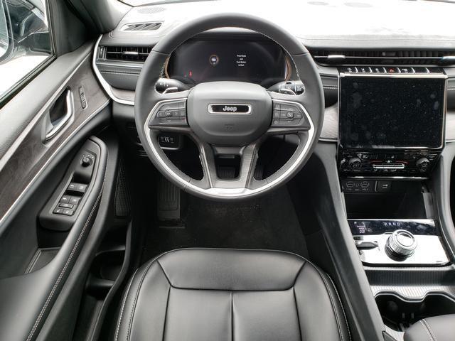 new 2025 Jeep Grand Cherokee L car, priced at $43,093