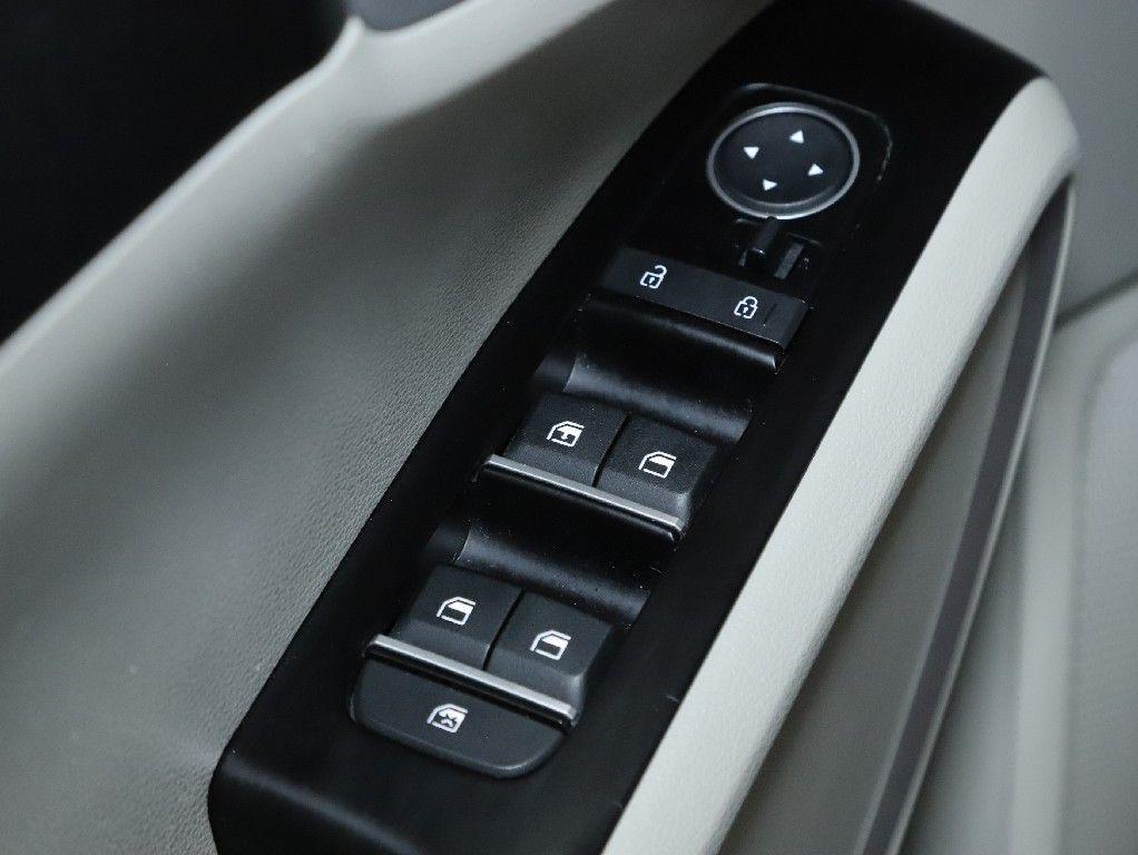 used 2022 Kia Soul car, priced at $13,393