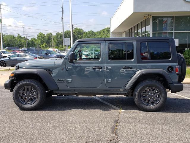 new 2025 Jeep Wrangler car, priced at $42,531