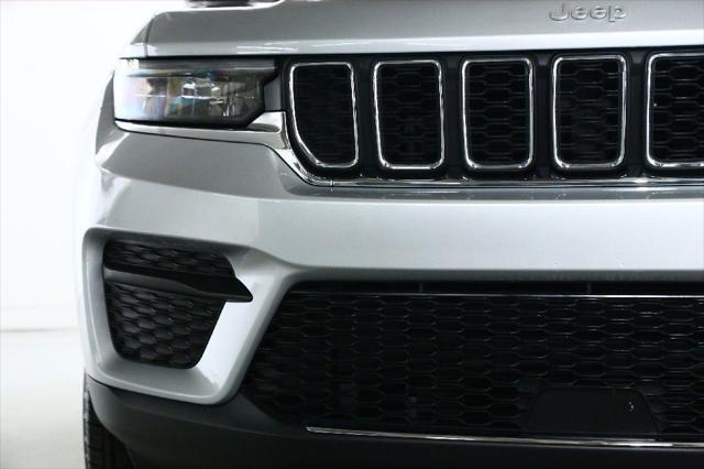 used 2024 Jeep Grand Cherokee car, priced at $36,289