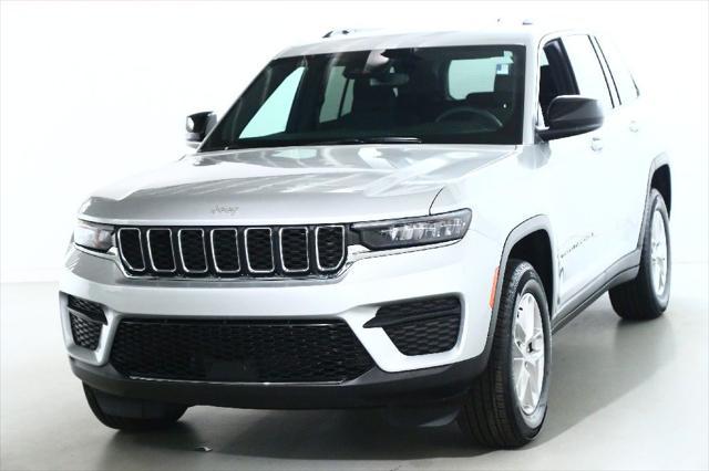 used 2024 Jeep Grand Cherokee car, priced at $36,289