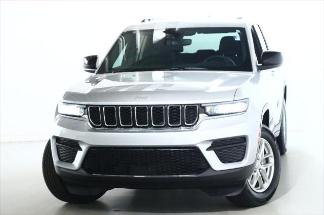 used 2024 Jeep Grand Cherokee car, priced at $36,289