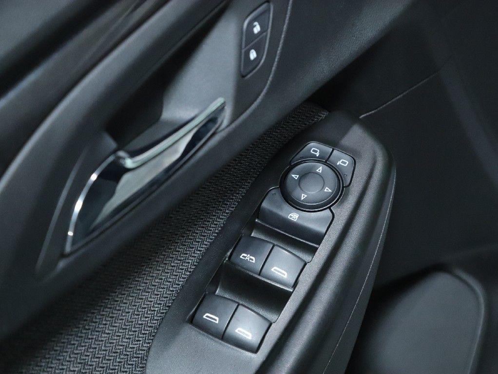 used 2023 Chevrolet TrailBlazer car, priced at $21,998