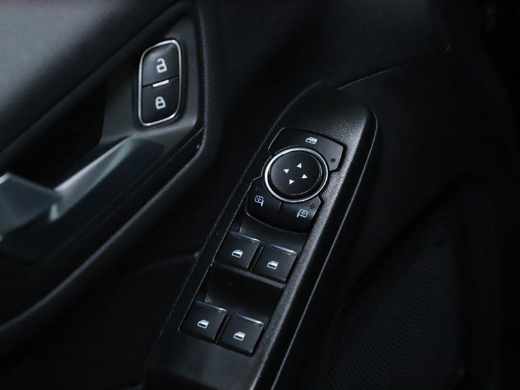 used 2025 Ford Escape car, priced at $24,986