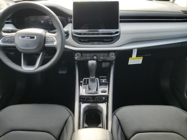 new 2025 Jeep Compass car, priced at $35,800