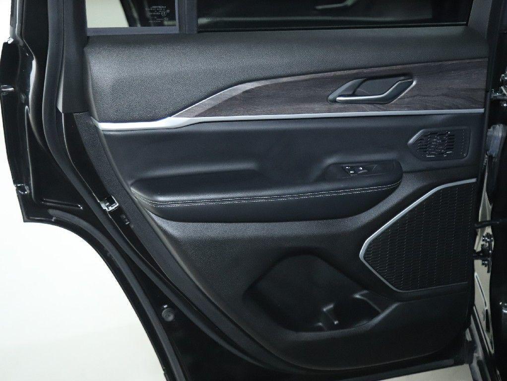 used 2024 Jeep Grand Cherokee 4xe car, priced at $27,987