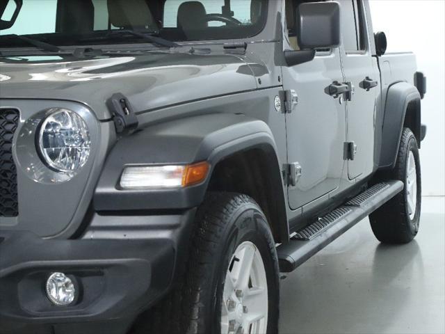 used 2020 Jeep Gladiator car, priced at $29,286