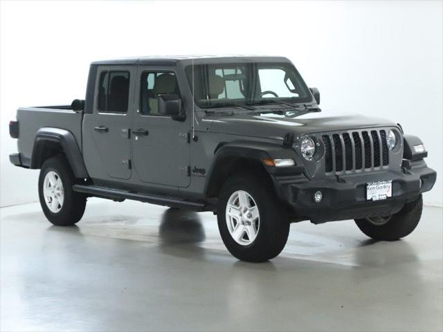 used 2020 Jeep Gladiator car, priced at $29,286