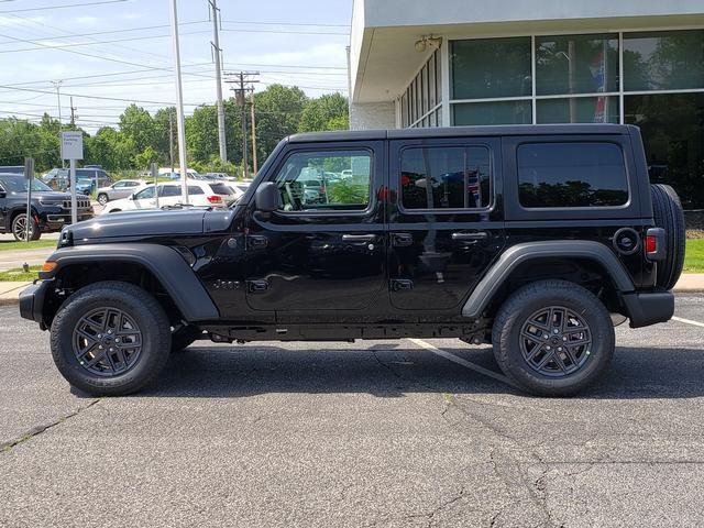 new 2025 Jeep Wrangler car, priced at $42,531