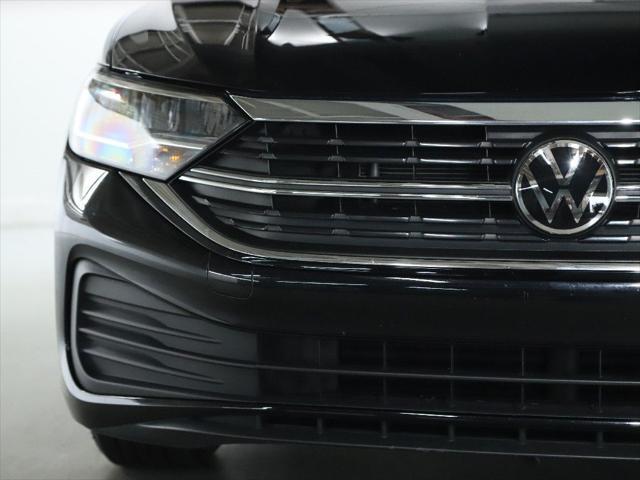 used 2024 Volkswagen Jetta car, priced at $20,988