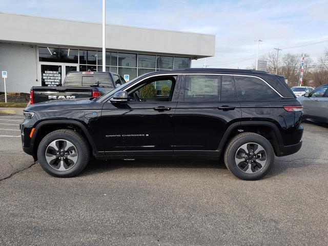 new 2025 Jeep Grand Cherokee 4xe car, priced at $54,151