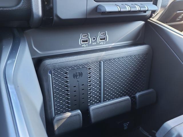 new 2025 Ram 1500 car, priced at $43,103