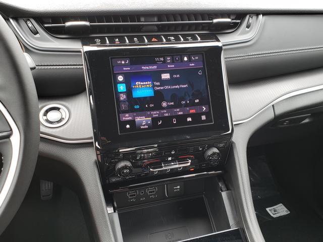 new 2025 Jeep Grand Cherokee L car, priced at $42,829