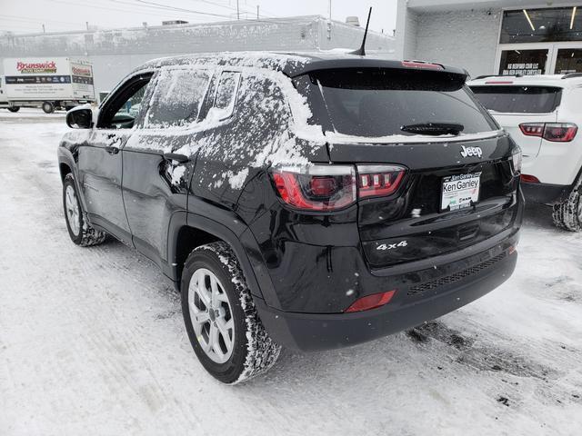 new 2025 Jeep Compass car, priced at $27,380