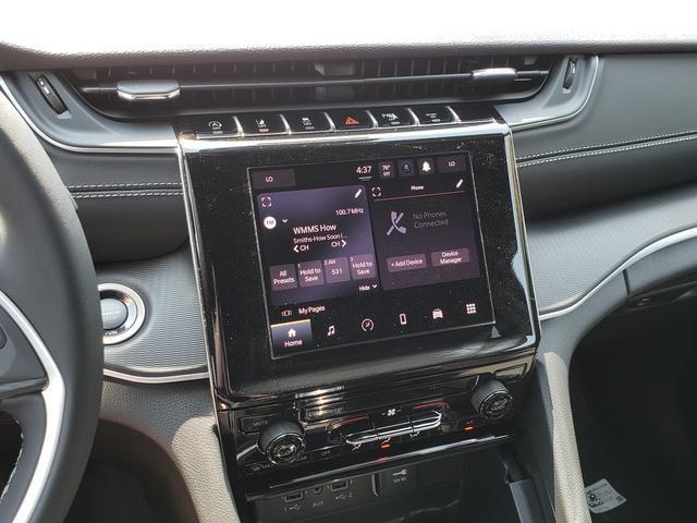 new 2025 Jeep Grand Cherokee L car, priced at $39,408