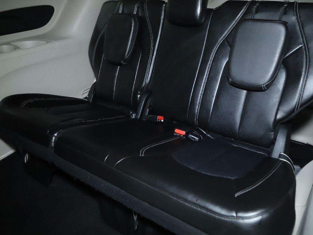 used 2024 Chrysler Pacifica car, priced at $28,383