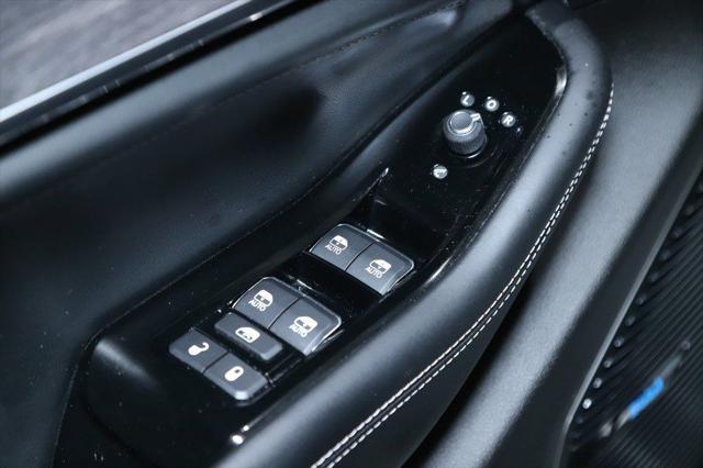 used 2022 Jeep Grand Cherokee car, priced at $36,752