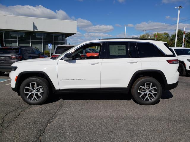 new 2025 Jeep Grand Cherokee car, priced at $51,140