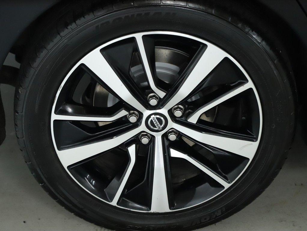 used 2021 Nissan Maxima car, priced at $16,391