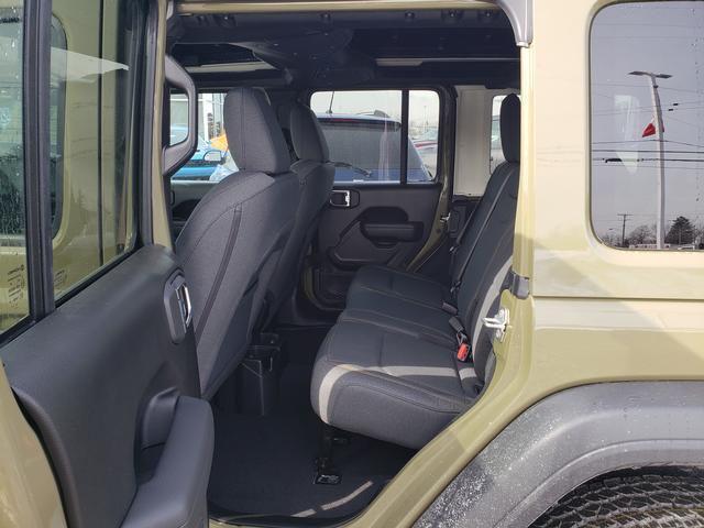new 2025 Jeep Wrangler car, priced at $47,986