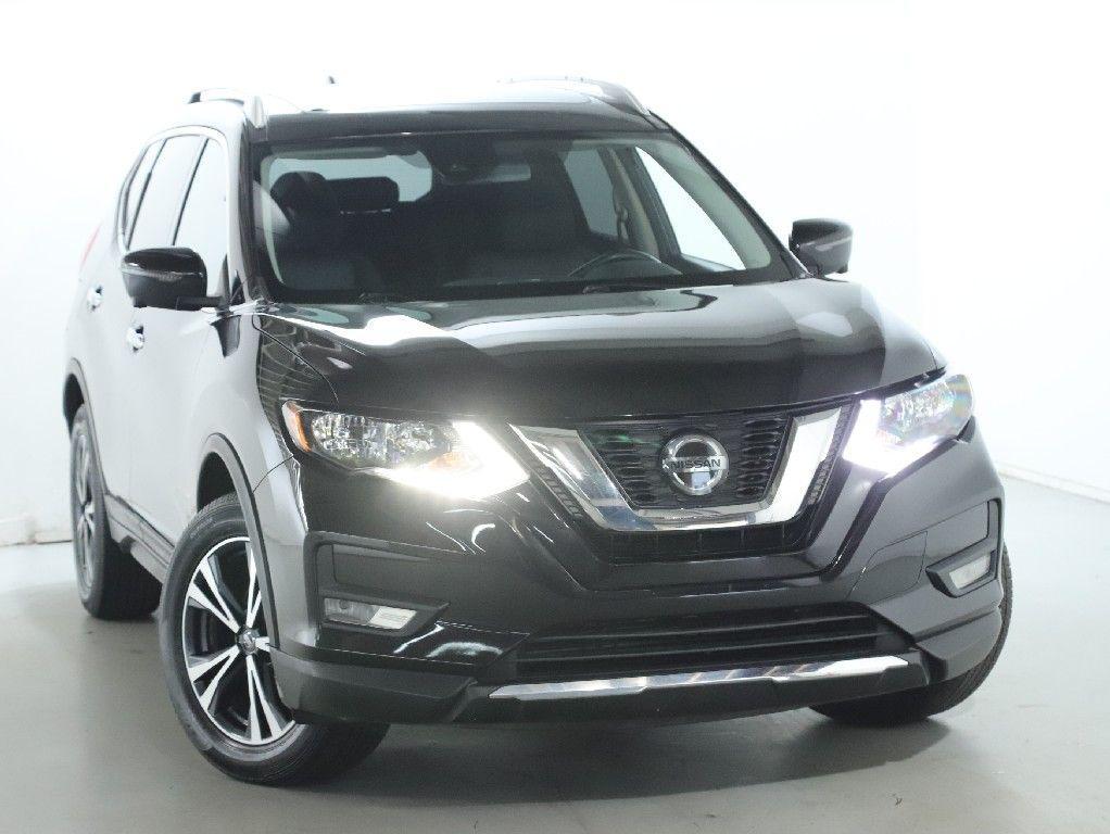 used 2020 Nissan Rogue car, priced at $18,389