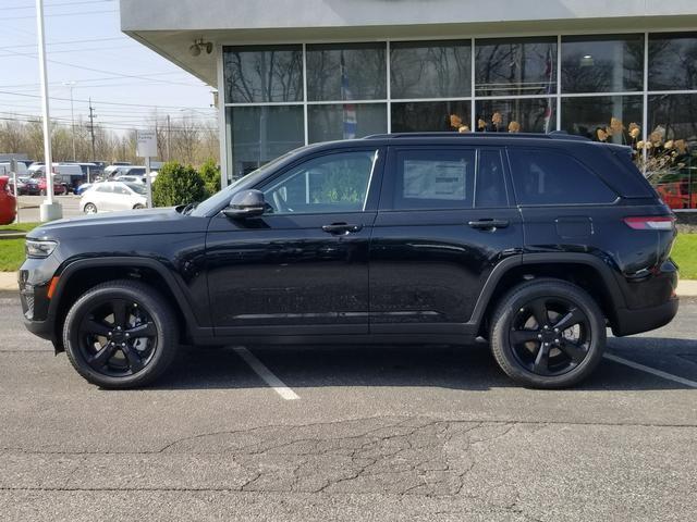 new 2025 Jeep Grand Cherokee car, priced at $51,354