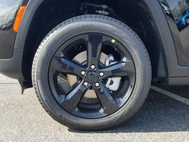 new 2025 Jeep Grand Cherokee car, priced at $51,354
