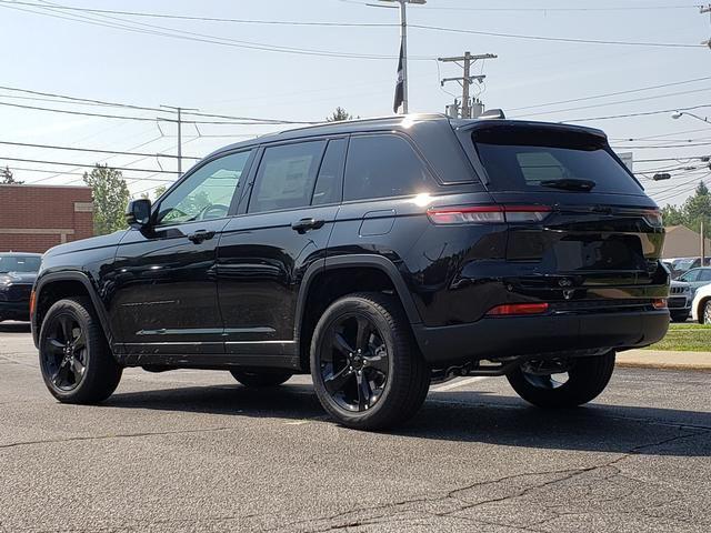 new 2025 Jeep Grand Cherokee car, priced at $48,192