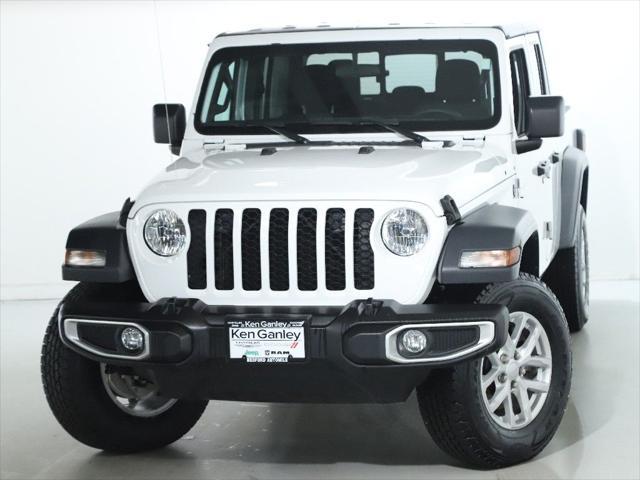 used 2023 Jeep Gladiator car, priced at $27,991