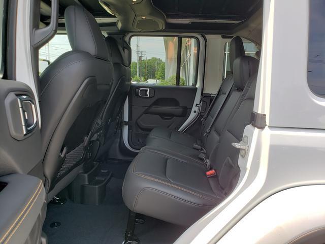 new 2025 Jeep Wrangler car, priced at $52,706