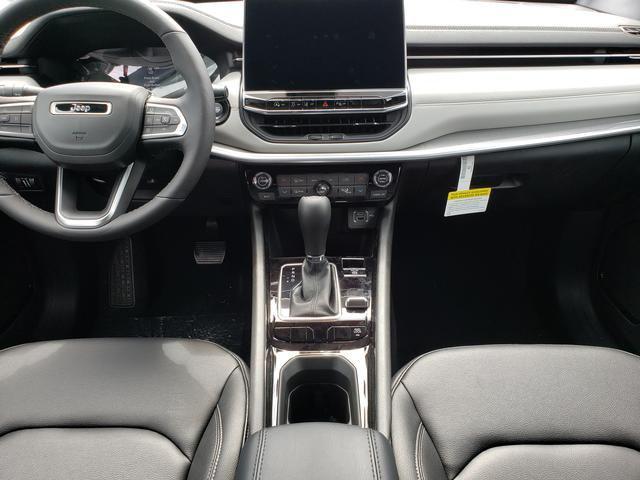 new 2025 Jeep Compass car, priced at $31,919