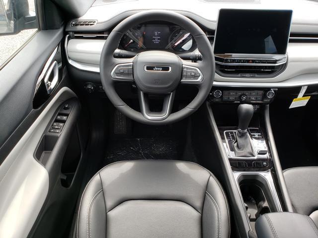 new 2025 Jeep Compass car, priced at $31,919