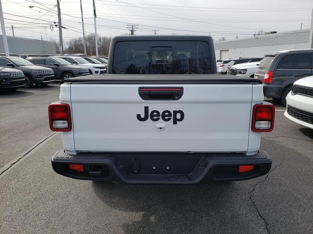 new 2024 Jeep Gladiator car, priced at $44,709