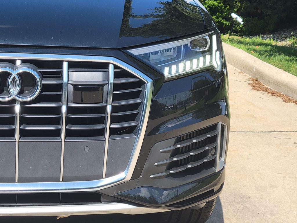 used 2024 Audi Q7 car, priced at $42,991