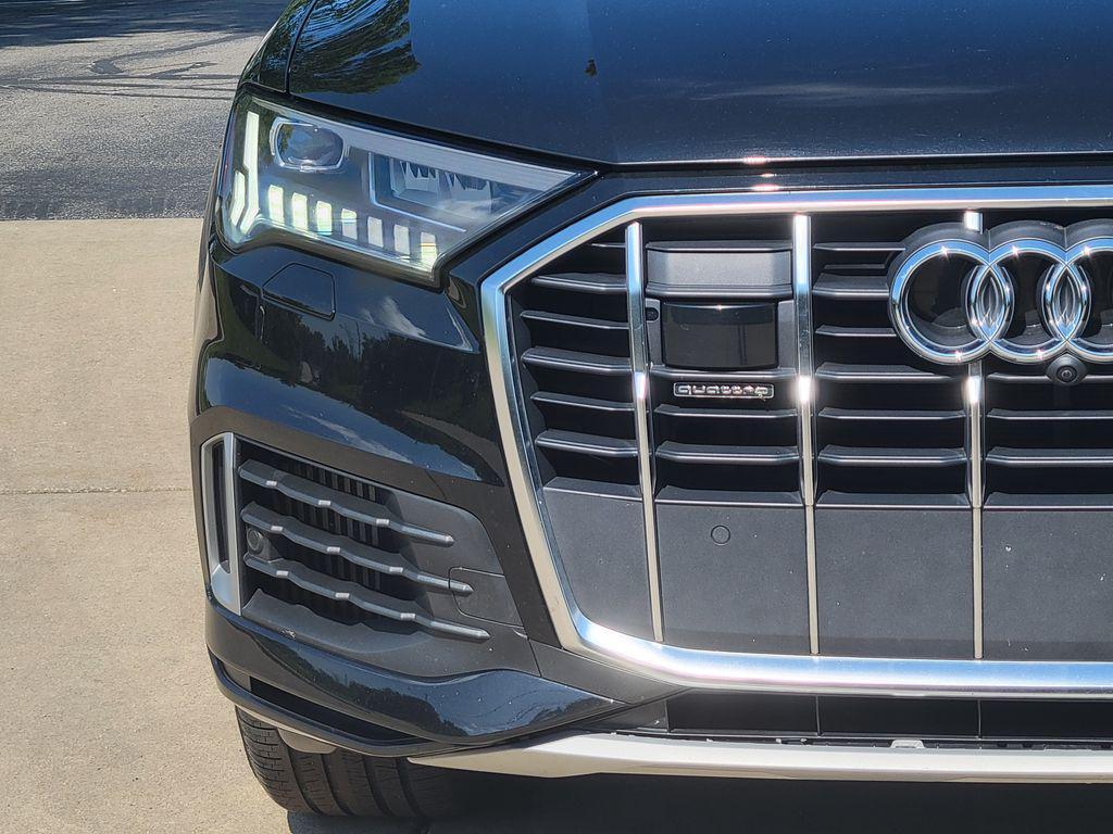 used 2024 Audi Q7 car, priced at $42,991