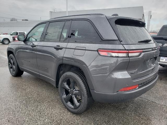 new 2025 Jeep Grand Cherokee car, priced at $54,990