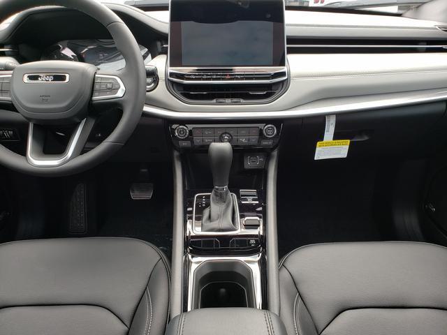 new 2025 Jeep Compass car, priced at $34,615
