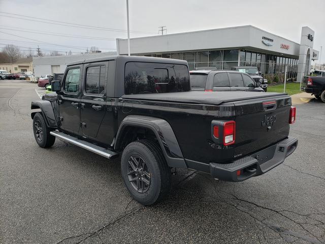 new 2024 Jeep Gladiator car, priced at $44,135